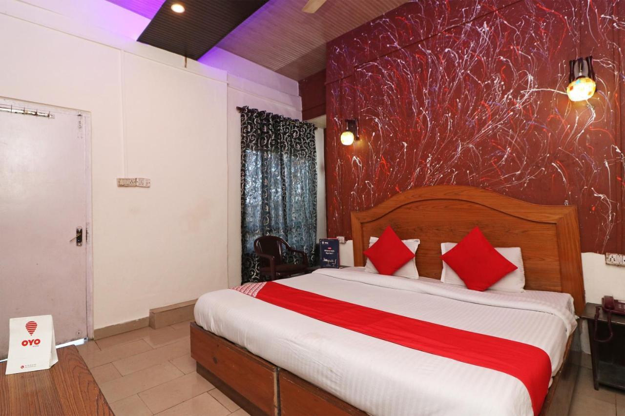 Oyo 74116 Hotel Feel Good Puri Buitenkant foto