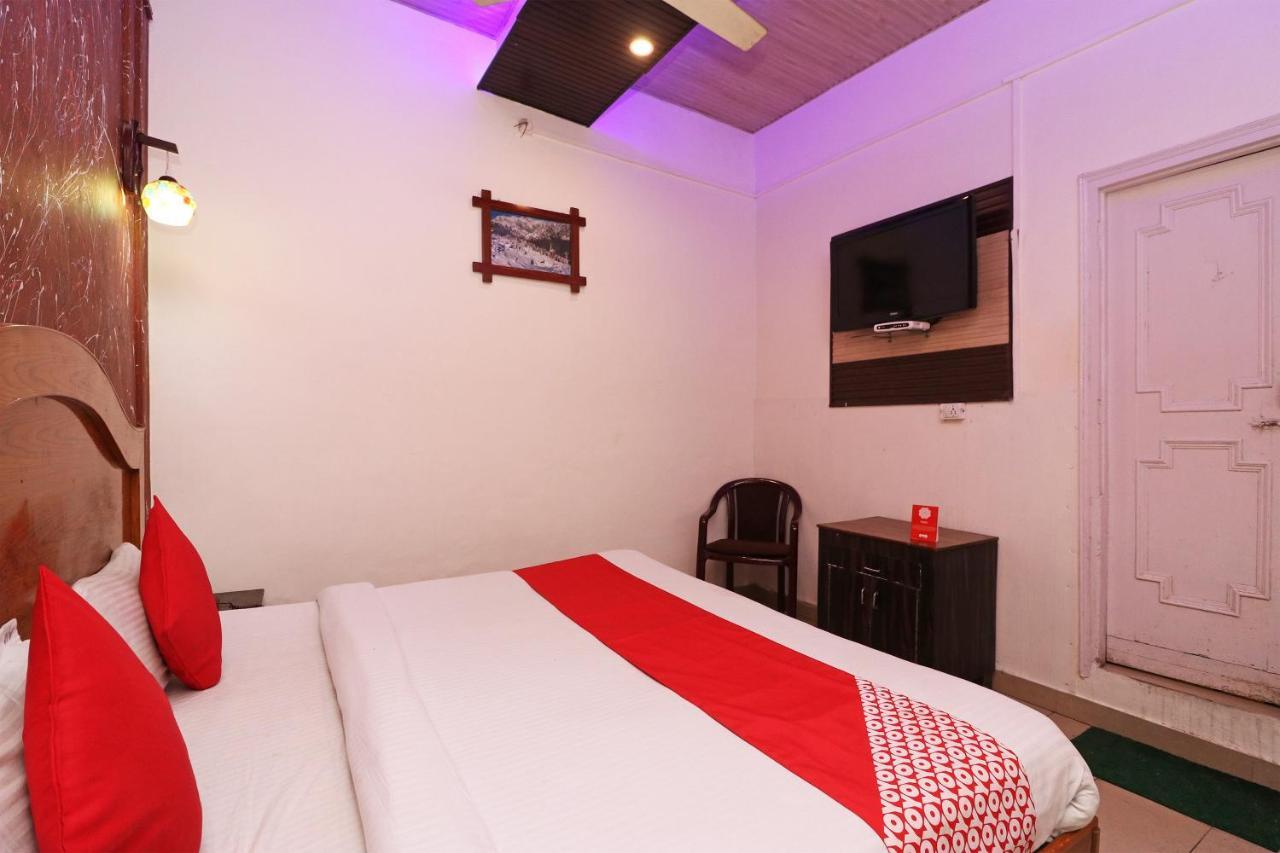 Oyo 74116 Hotel Feel Good Puri Buitenkant foto
