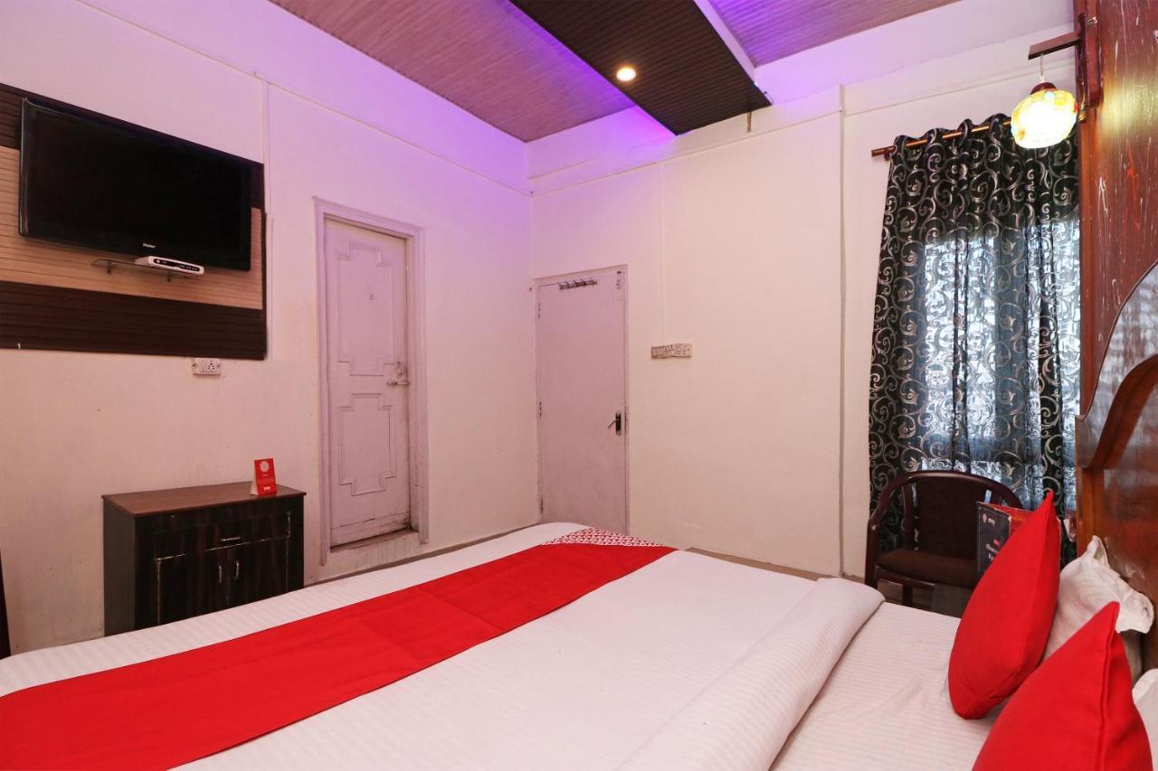 Oyo 74116 Hotel Feel Good Puri Buitenkant foto