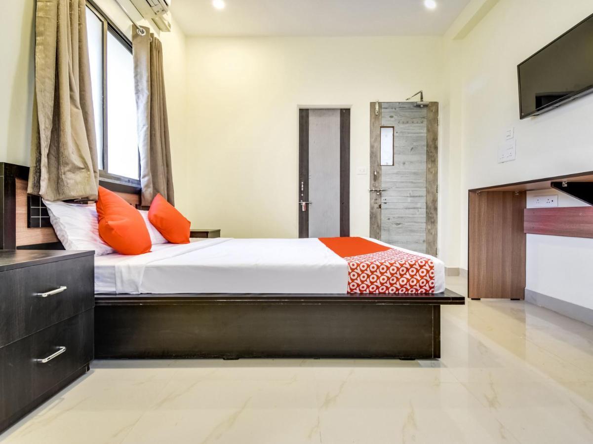Oyo 74116 Hotel Feel Good Puri Buitenkant foto